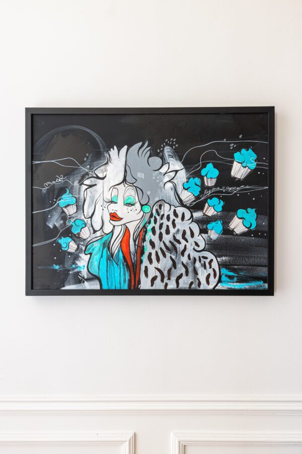 Cruella cupcake